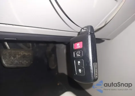 2019 Toyota Highlander Xle z USA, uszkodzony, nr VIN 5TDJZRFH9KS931947